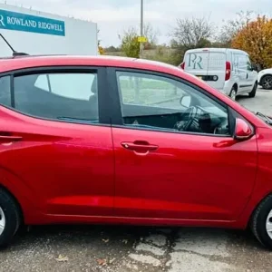 2021 Hyundai i10 1.0 SE Connect Hatchback 5dr Petrol Manual Euro 6 (s/s) (67 ps) Hatchback Petrol... - Image 3