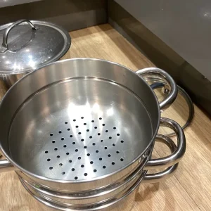 2 saucepans with lids and a steamer pan set - £14 (Wallisdown) - Image 6