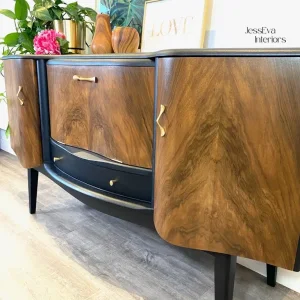 Art Deco style vintage, walnut sideboard, drinks cabinet - Image 3