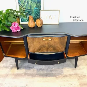 Art Deco style vintage, walnut sideboard, drinks cabinet - Image 4