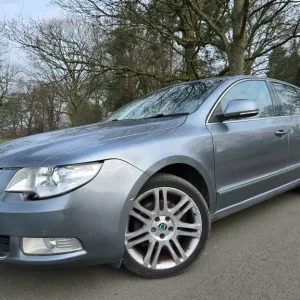 2009 Skoda Superb 2.0 TDI PD 140 Elegance 5dr HATCHBACK Diesel Manual - Image 6
