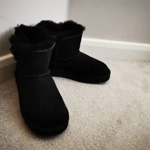UGG black sheepskin boots size 37 UK 4 - Image 3