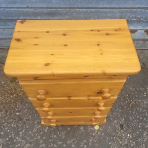Slimline solid quality pine chest of drawers, delivery available - Image 3