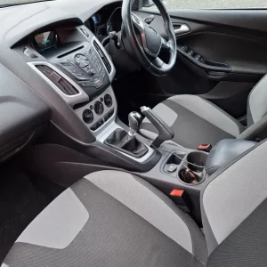 Ford, FOCUS, Hatchback, 2014, Manual, 998 (cc), 5 doors - Image 4
