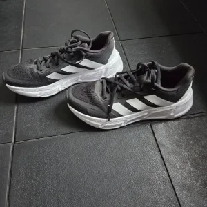 Adidas Men's Questar trainer's