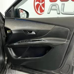 2019 Peugeot 3008 1.5 BlueHDi GT Line SUV 5dr Diesel Manual Euro 6 (s/s) (130 ps) HATCHBACK Diese... - Image 4