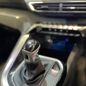 2019 Peugeot 3008 1.5 BlueHDi GT Line SUV 5dr Diesel Manual Euro 6 (s/s) (130 ps) HATCHBACK Diese... - Image 8