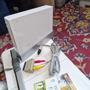 Nintendo Wii Console-Wii Fit Board,New Condition,2 Controllers, Cables, Games,& Manuals for Sale - Image 4