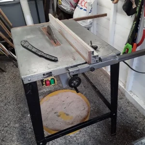 Electric table saw