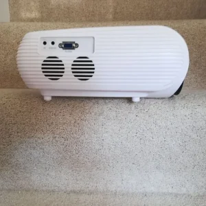 Yaber Y31 Projector for office or home - Image 3