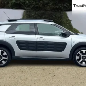 2018 Citroen C4 Cactus FLAIR | Rear View Camera | Satellite Navigation | Low Mileage Manual Hatch... - Image 3