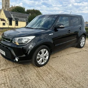 2014 Kia Soul 1.6 CRDi Connect Plus 5dr HATCHBACK Diesel Manual - Image 2