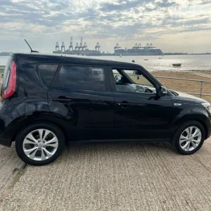 2014 Kia Soul 1.6 CRDi Connect Plus 5dr HATCHBACK Diesel Manual - Image 5