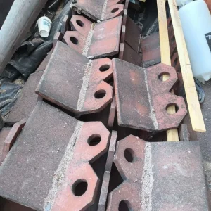 Crescent reclaimed ridge tiles red - Image 2