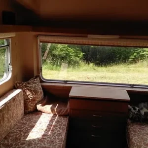 vintage caravan - Image 8