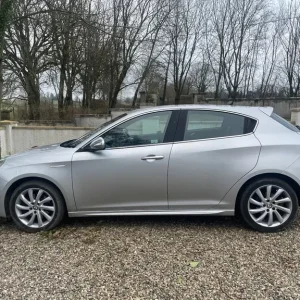 Alfa Romeo, GIULIETTA, Hatchback, 2012, Manual, 1956 (cc), 5 doors - Image 4