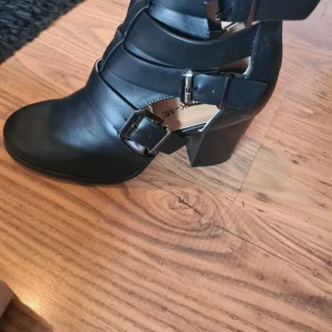 New shoe,boots - Image 3