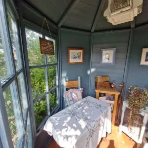 Malvern Summerhouse - Image 4