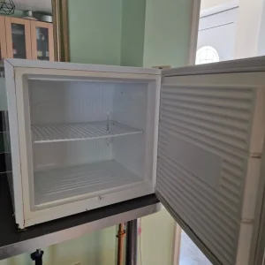 Counter top freezer - Image 2