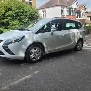 Vauxhall, ZAFIRA, MPV, 2015, Manual, 1956 (cc), 5 doors - Image 3