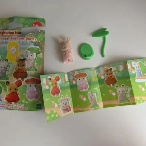 Sylvanian Families Rainy Day Duo Set with Box and Baby Forest Friends Blind Bag Bundle - Image 5