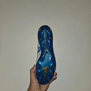 Mizuno Morelia Neo IV Beta Made in Japan FG - Size 8/8.5 UK (White/Laser Blue/Laser Blue) - Image 4