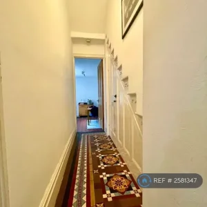 1 bedroom flat in Moorland Rd, Cardiff, CF24 (1 bed) (#2581347) - Image 5