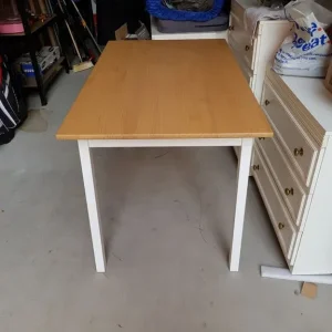 IKEA PINNTORP 4 SEAT DINING TABLE - Image 3