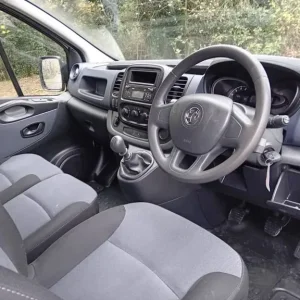 2018 18 VAUXHALL VIVARO 1.6 CDTI 2900 BITURBO ECOTEC PANEL VAN 5DR DIESEL MANUAL - Image 3
