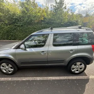 Skoda, YETI, Hatchback, 2011, Manual, 1390 (cc), 5 doors - Image 6