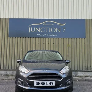 2015 Ford Fiesta 1.0T EcoBoost Titanium Euro 6 (s/s) 5dr HATCHBACK Petrol Manual - Image 4