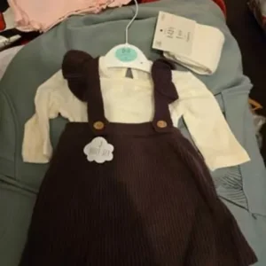 Baby clothes 0-3 months