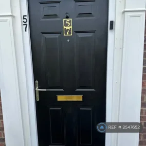 4 bedroom house in Lowry Close, Corby, NN18 (4 bed) (#2547652) - Image 2