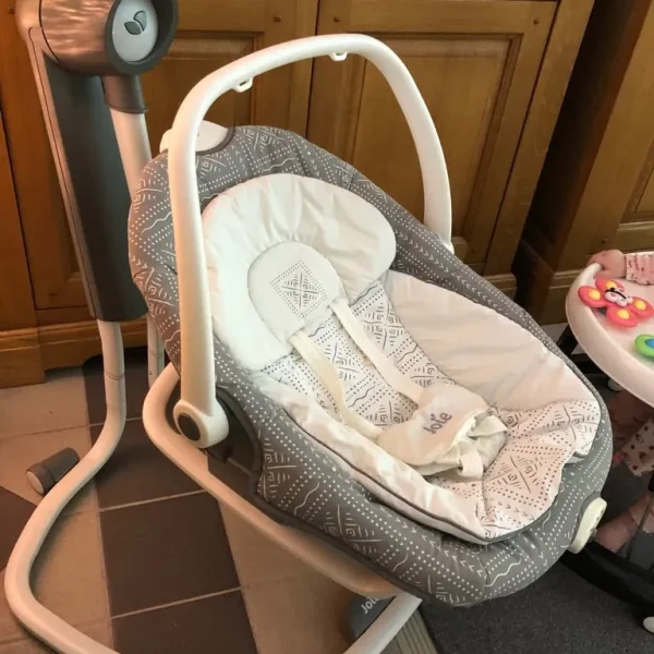 Joie 2 in 1 swing and rocker