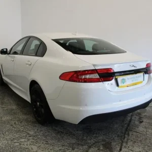 JAGUAR XF 2.2 d R-Sport White Auto Diesel 2014 - Image 7