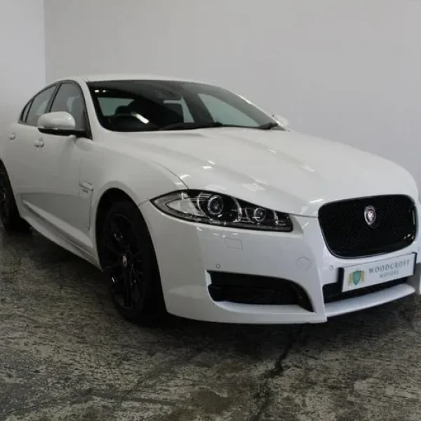 JAGUAR XF 2.2 d R-Sport White Auto Diesel 2014