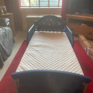 Toddlers bed - Image 4