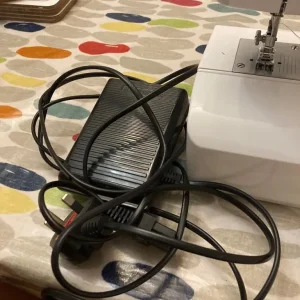 Lervia sewing machine KH4000 - Image 3