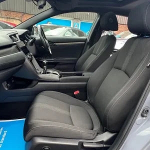 2020 Honda Civic 1.5 VTEC Turbo Sport Plus 5dr HATCHBACK PETROL Manual - Image 4