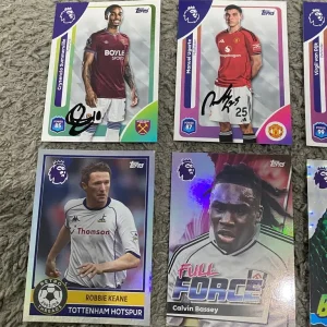 Hand signed football cards I don’t have a price so offer me one lowest I can go is 50