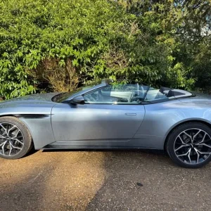 2018 Aston Martin DB11 4.0 DB11 V8 Volante Auto 2dr Convertible Petrol Automatic - Image 4