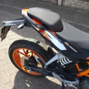 KTM DUKE 390 16 REG LOW MILES - Image 7