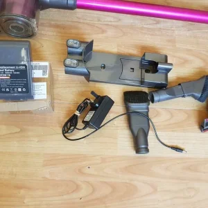 dyson v6 motorhead cordless vacuum cleaner Handheld filters washed and dried new - Image 5