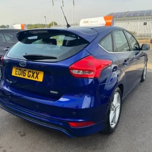 2016 Ford Focus 1.0T EcoBoost Zetec S Hatchback 5dr Petrol Manual Euro 6 (s/s) (125 ps) Hatchback... - Image 6