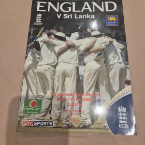 Vintage golf magazines - Image 5