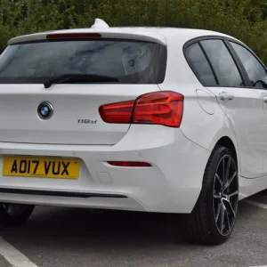 2017 BMW 1 Series 116d Sport 5dr [Nav] HATCHBACK Diesel Manual - Image 3