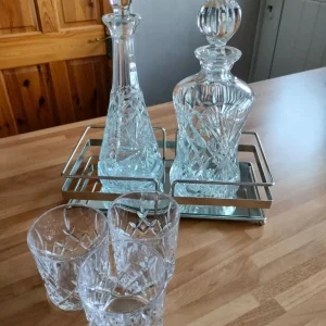 Two decanter set