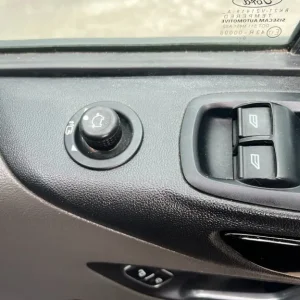 2020 Ford Transit Custom 2.0 EcoBlue 130ps Low Roof Limited Van PANEL VAN Diesel Manual - Image 2