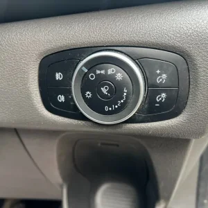 2020 Ford Transit Custom 2.0 EcoBlue 130ps Low Roof Limited Van PANEL VAN Diesel Manual - Image 3