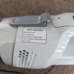 Bush small handheld vacuum cleaner - Image 6